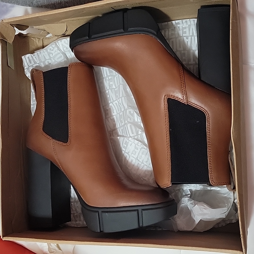 Steve Madden Revised Cognac Leather Boots 